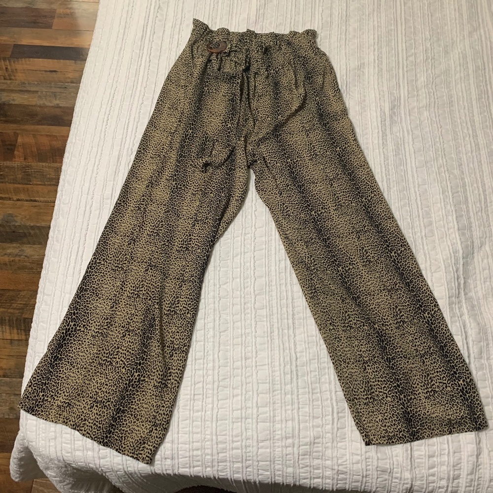 Alya | Francescas Boho Cheetah Pants